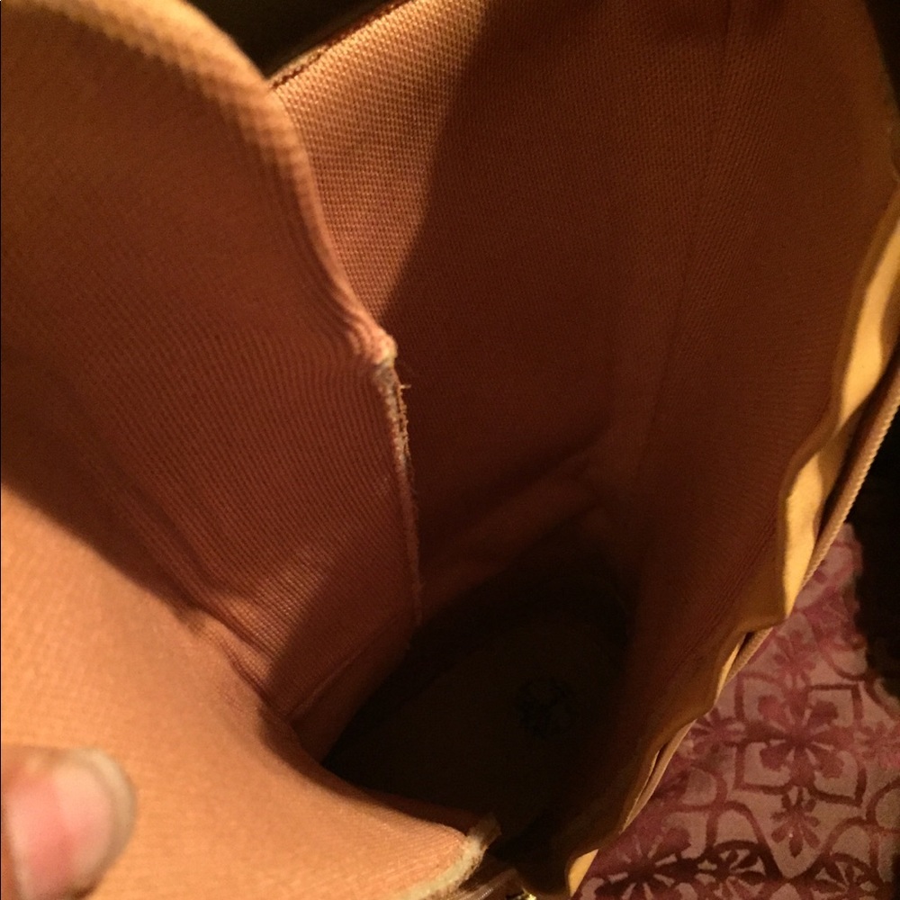 Worn Twice - image 4